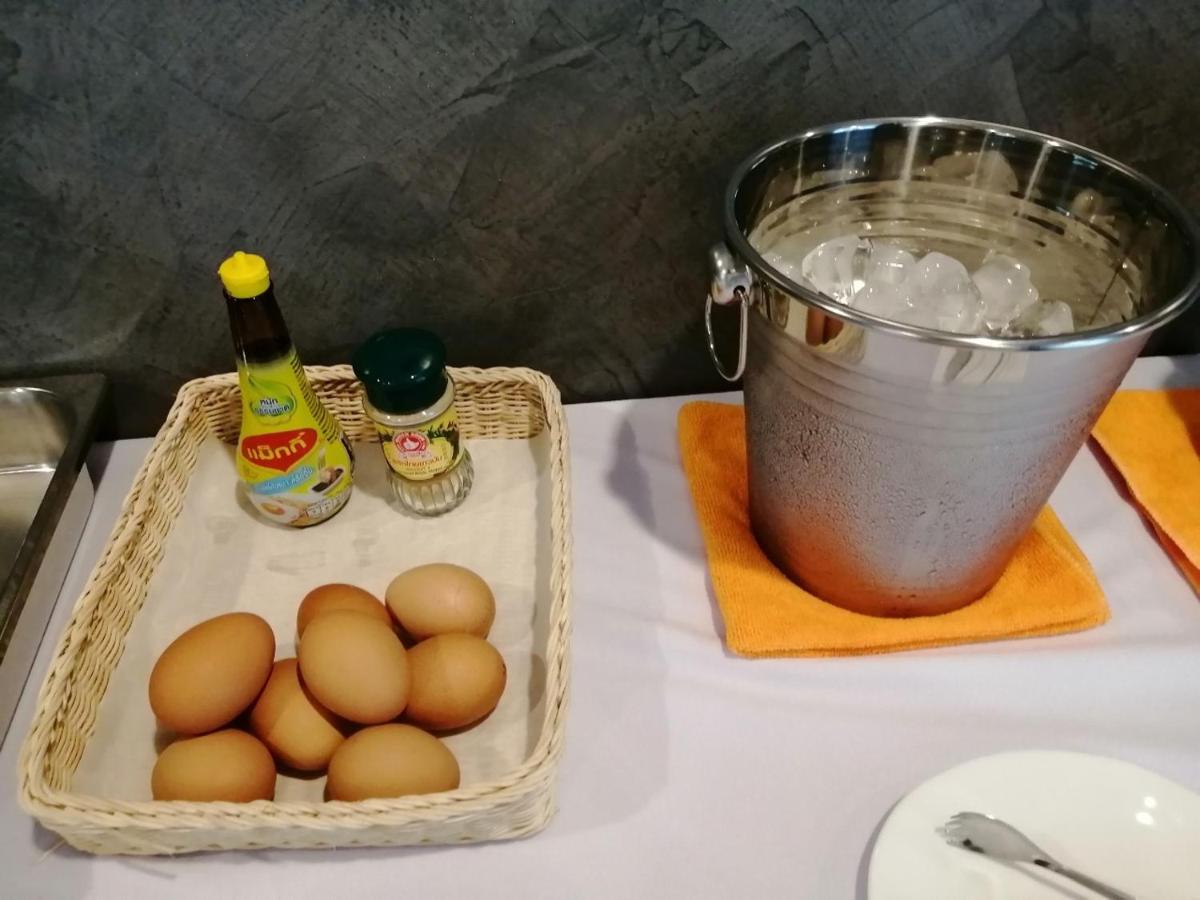 Lampang Residence Екстериор снимка